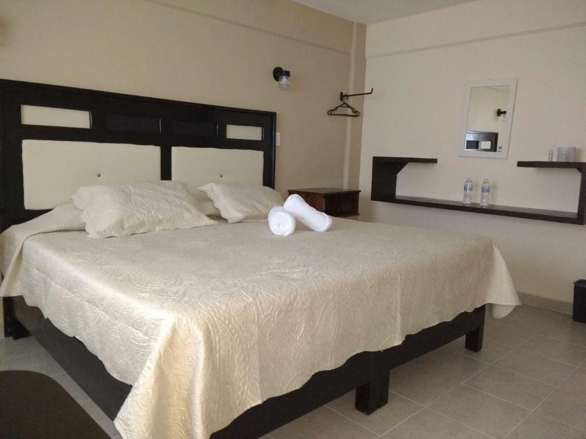 Hotel Gold El Oro de Hidalgo Εξωτερικό φωτογραφία